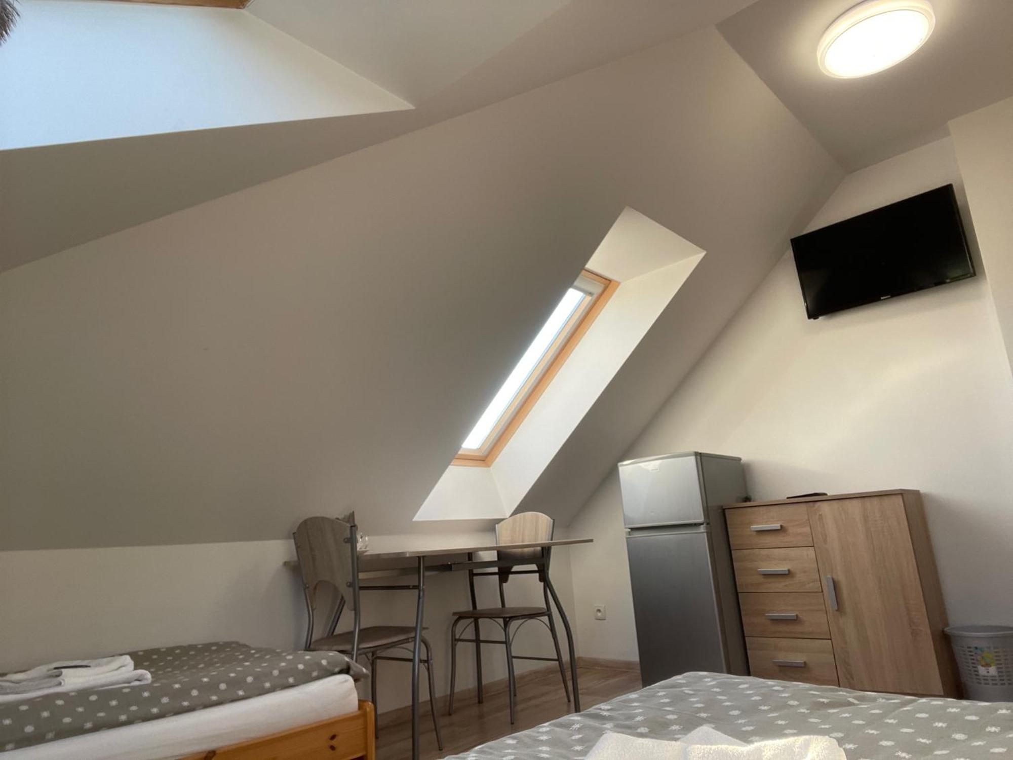 Appartement Rozana 51 à Opole Extérieur photo